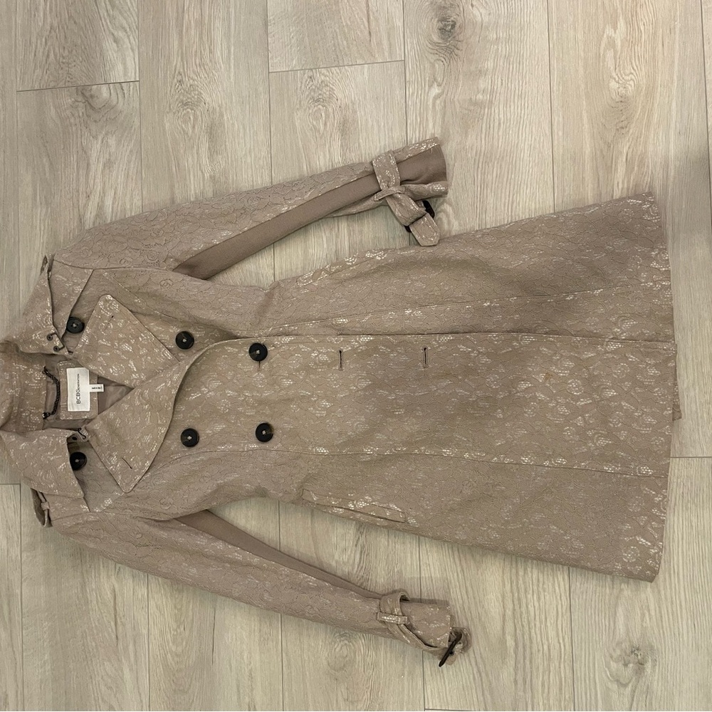 BCBG Tan Trench Coat with Belt and Double-Breasted Design